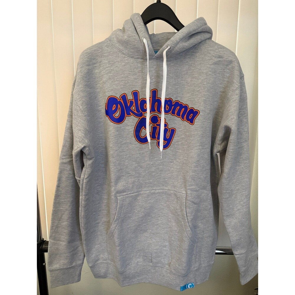 NWT Men’s Oklahoma City Thunder Light Gray Cookies Pullover Hoodie Size Medium